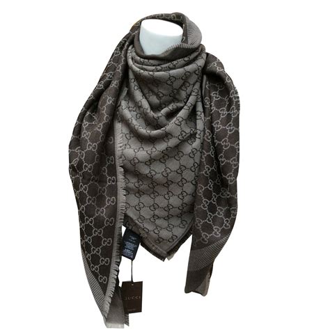 gucci dark brown scarf